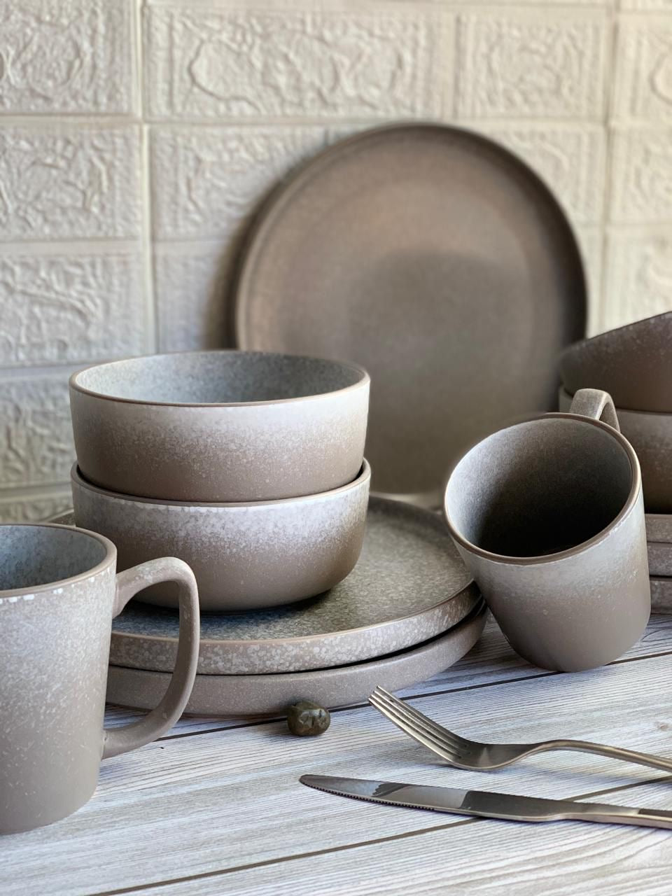 Vajilla café con gris